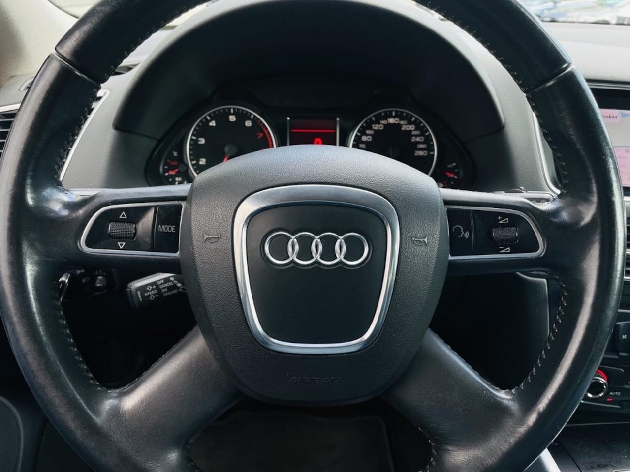 Audi Q5 - 2.0 TFSI quattro Pro Line | CarPlay | Sportstoelen | Trekhaak | Cruise control | Youngtime