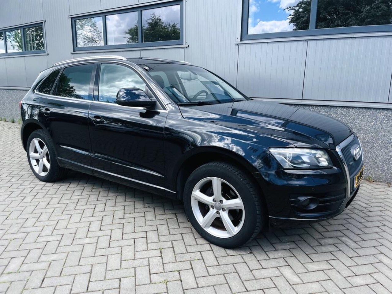 Audi Q5 - 2.0 TFSI quattro Pro Line | CarPlay | Sportstoelen | Trekhaak | Cruise control | Youngtime