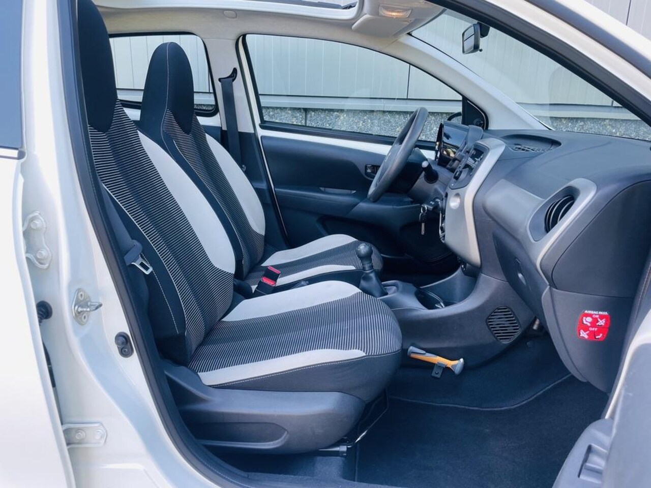 Peugeot 108 - 1.0 e-VTi Active TOP! | Cabrio/Vouwdak | Airco | Bluetooth | Goed Onderhouden