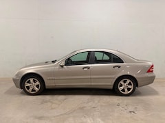 Mercedes-Benz C-klasse - 180 K. Cruise Airco Clima APK 2027 NAP