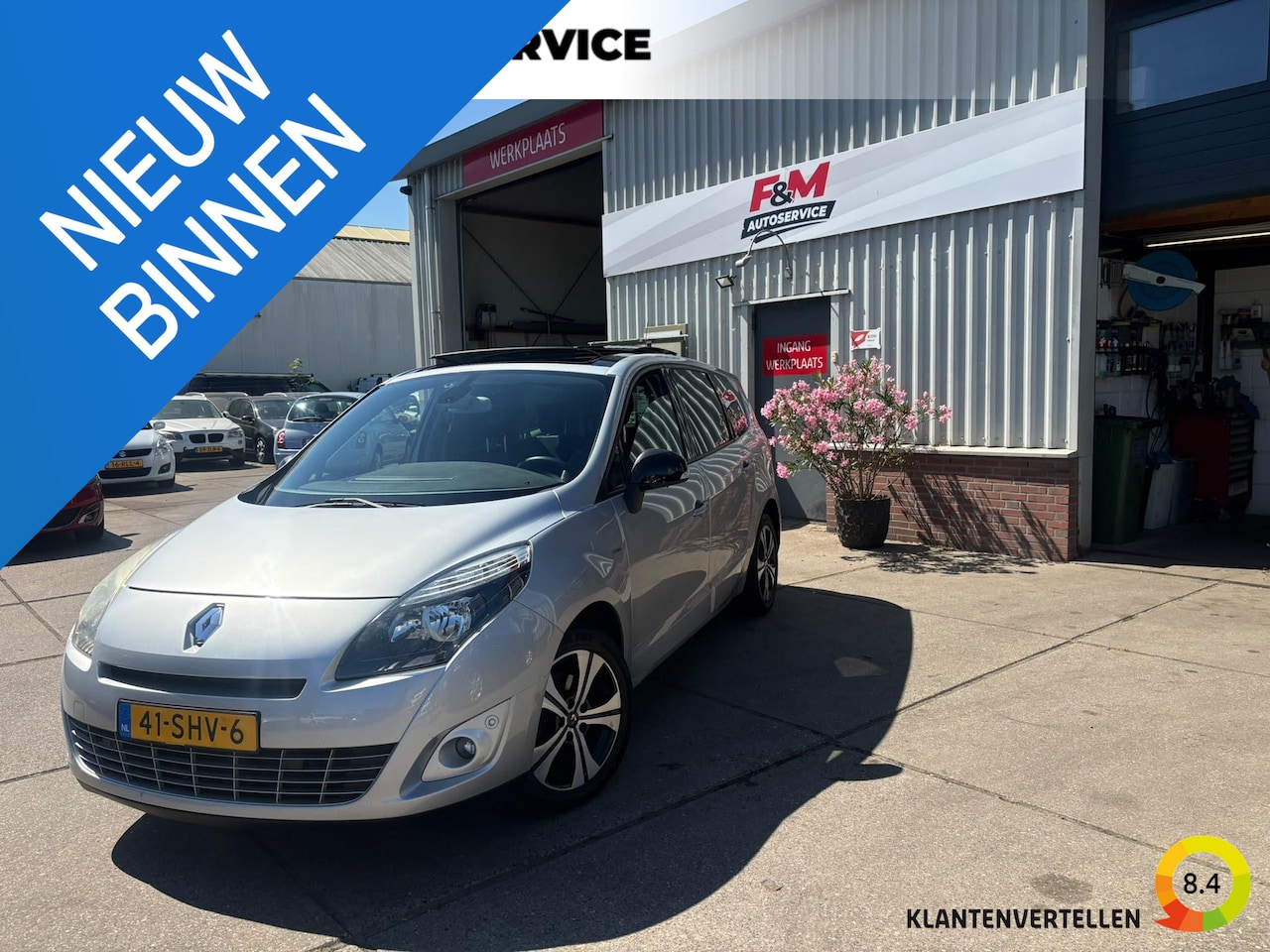 Renault Grand Scénic - 2.0 Bose 7p. Clima, cruise, pano, camera, navi, trekhaak - AutoWereld.nl