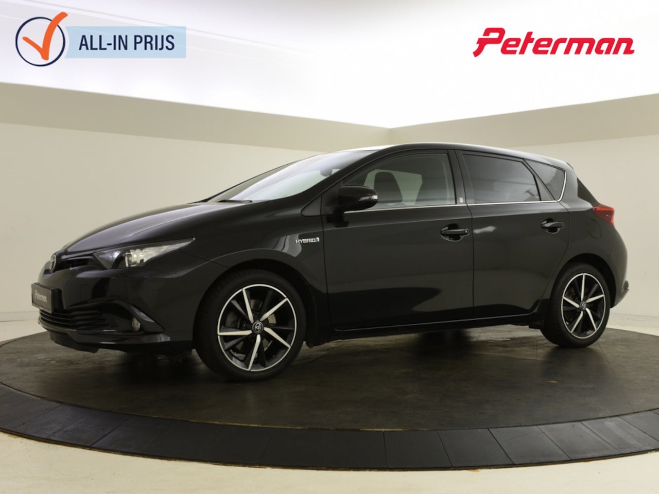 Toyota Auris - 1.8 Hybrid Team D | PDC V+A | Navigatie - AutoWereld.nl