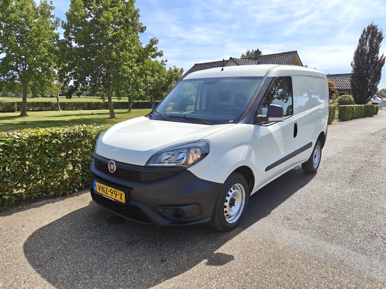 Fiat Doblò Cargo - 1.6 MJ L1H1 AIRCO BJ 2022 - AutoWereld.nl