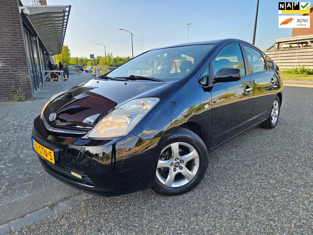 Toyota Prius - 1.5 VVT-i Comfort GARANTIE - AutoWereld.nl