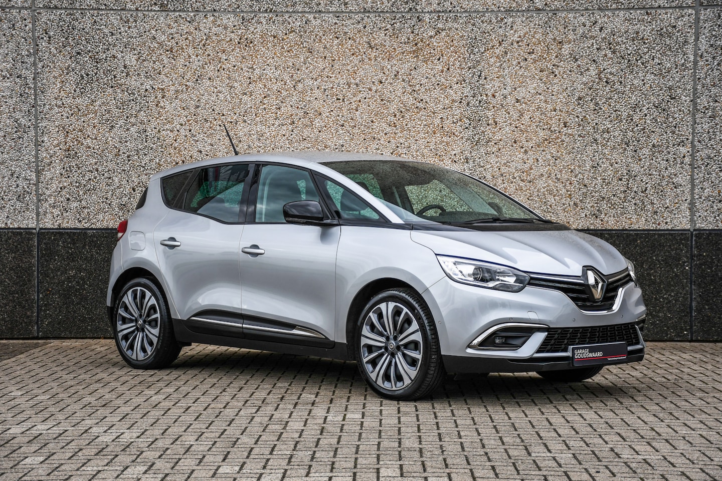 Renault Scénic - 1.3 TCe Business Zen 1.3 TCe Business Zen - AutoWereld.nl