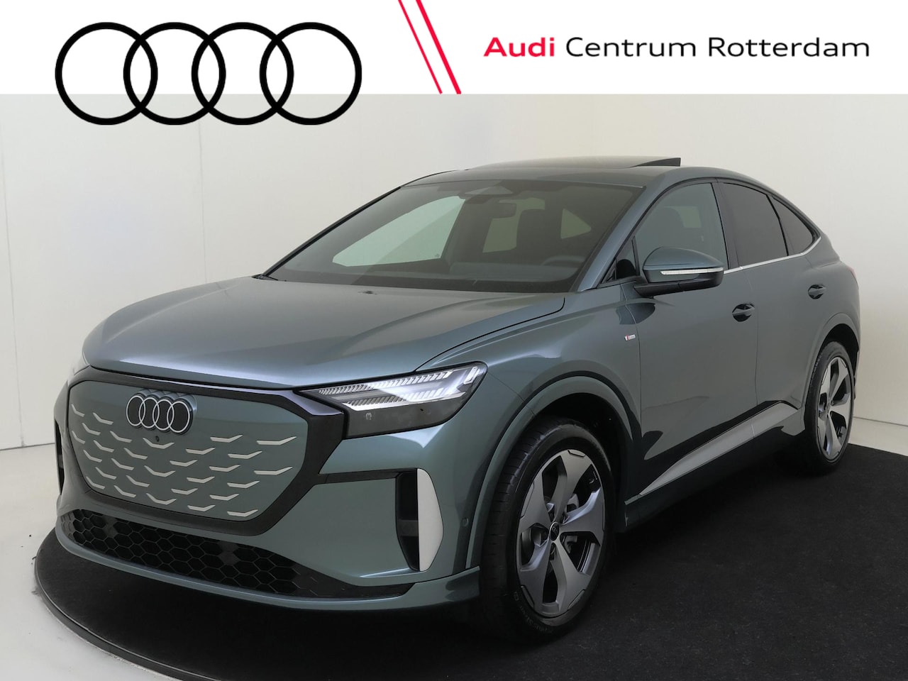 Audi Q4 Sportback e-tron - S edition quattro performance 82 kWh | Panoramadak | Lederen bekleding | Elek. verstelbare - AutoWereld.nl