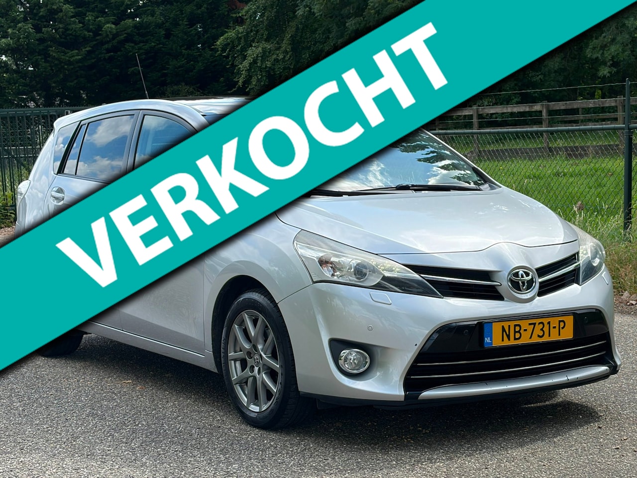 Toyota Verso - 1.6 D-4D Business /Xenon/Navi/ - AutoWereld.nl
