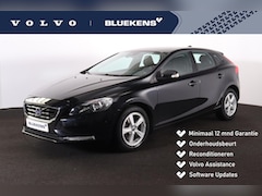Volvo V40 - T2 Kinetic - Cruise Control - High Performance Audio - Parkeersensoren achter - 16 inch li