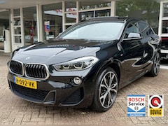 BMW X2 - sDrive18i M-Sport Pano, Leer, Head-Up, Camera, LM