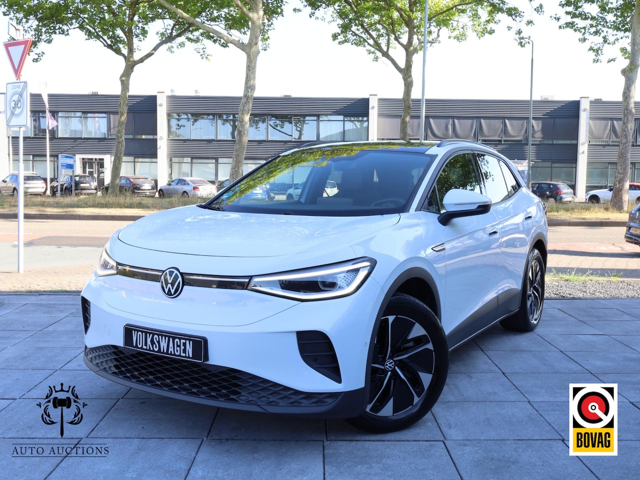 Volkswagen ID.4 - Pro Business 77 kWh SOH 91% | Panodak | Warmtepomp | 360° | Head-up | Keyless | Elektrisch - AutoWereld.nl
