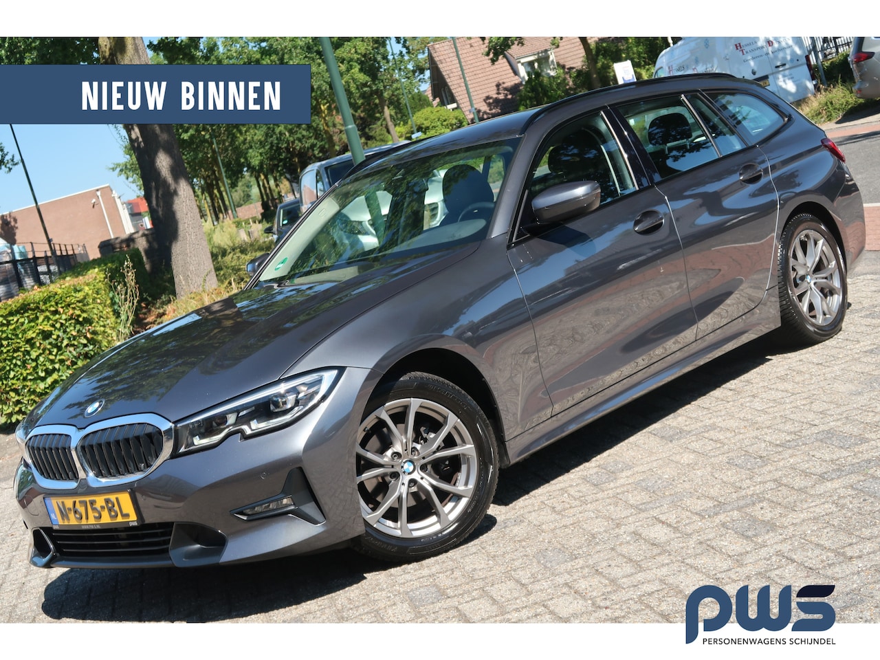 BMW 3-serie Touring - 318i Business Edition Led / Cruise / Navi / Carplay / PDC / Leer / Clima / NL auto - AutoWereld.nl