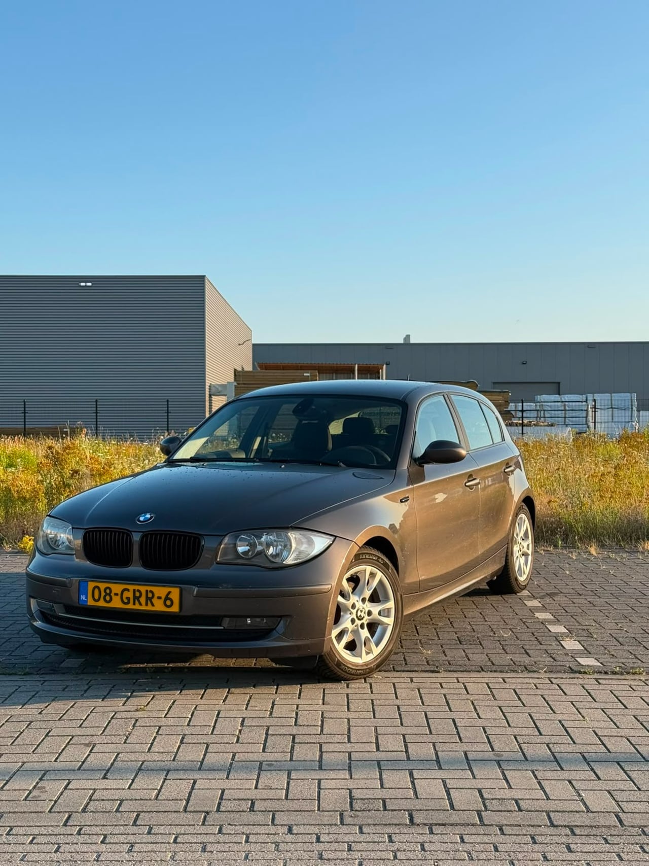 BMW 1-serie - 116i Business Line Let op! Ketting aan vervanging toe - AutoWereld.nl