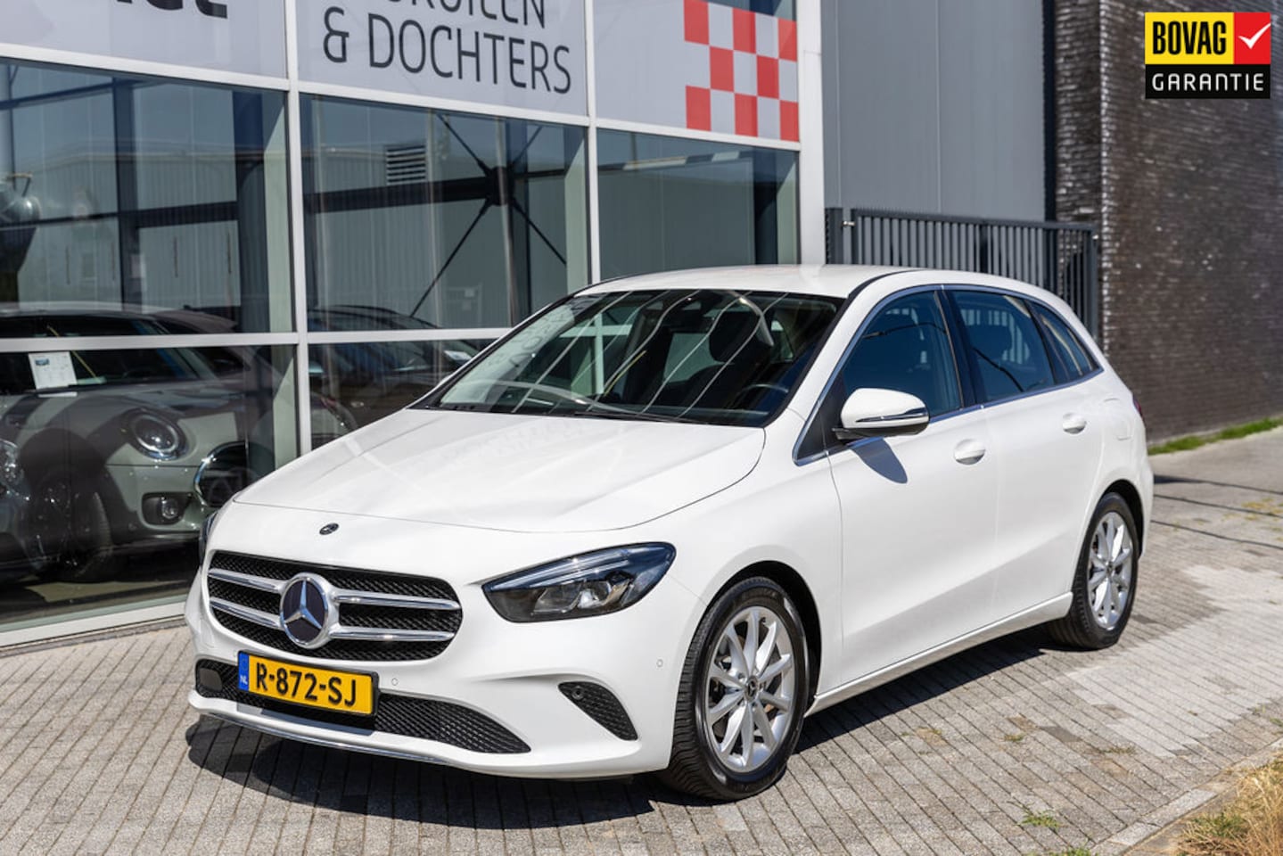 Mercedes-Benz B-klasse - 180 Launch Edition 180 Launch Edition - AutoWereld.nl