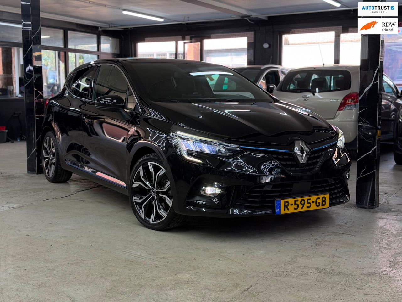 Renault Clio - 1.6 E-Tech Hybrid 140 Zen Automaat | - AutoWereld.nl