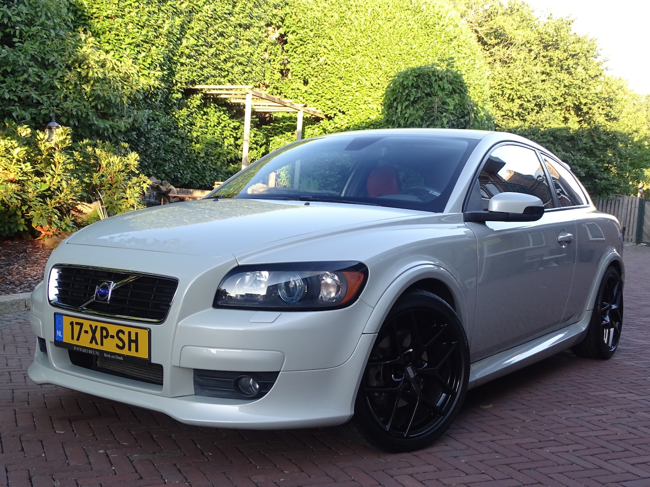 Volvo C30 - 2.4i Summum R-design Sport Automaat - AutoWereld.nl