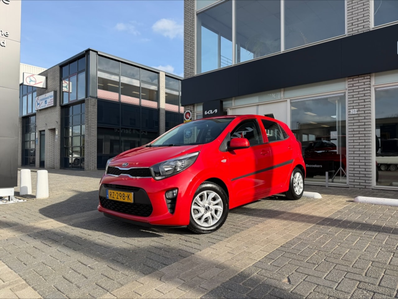 Kia Picanto - 1.0i ComfortPlusLine Navigator 5drs. - AutoWereld.nl