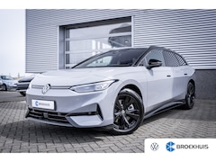 Volkswagen ID.7 Tourer - Limited Edition 77 kWh | Lichtmetalen velgen 5-spaaks 19" | Trekhaak elektrisch uitklapbaa