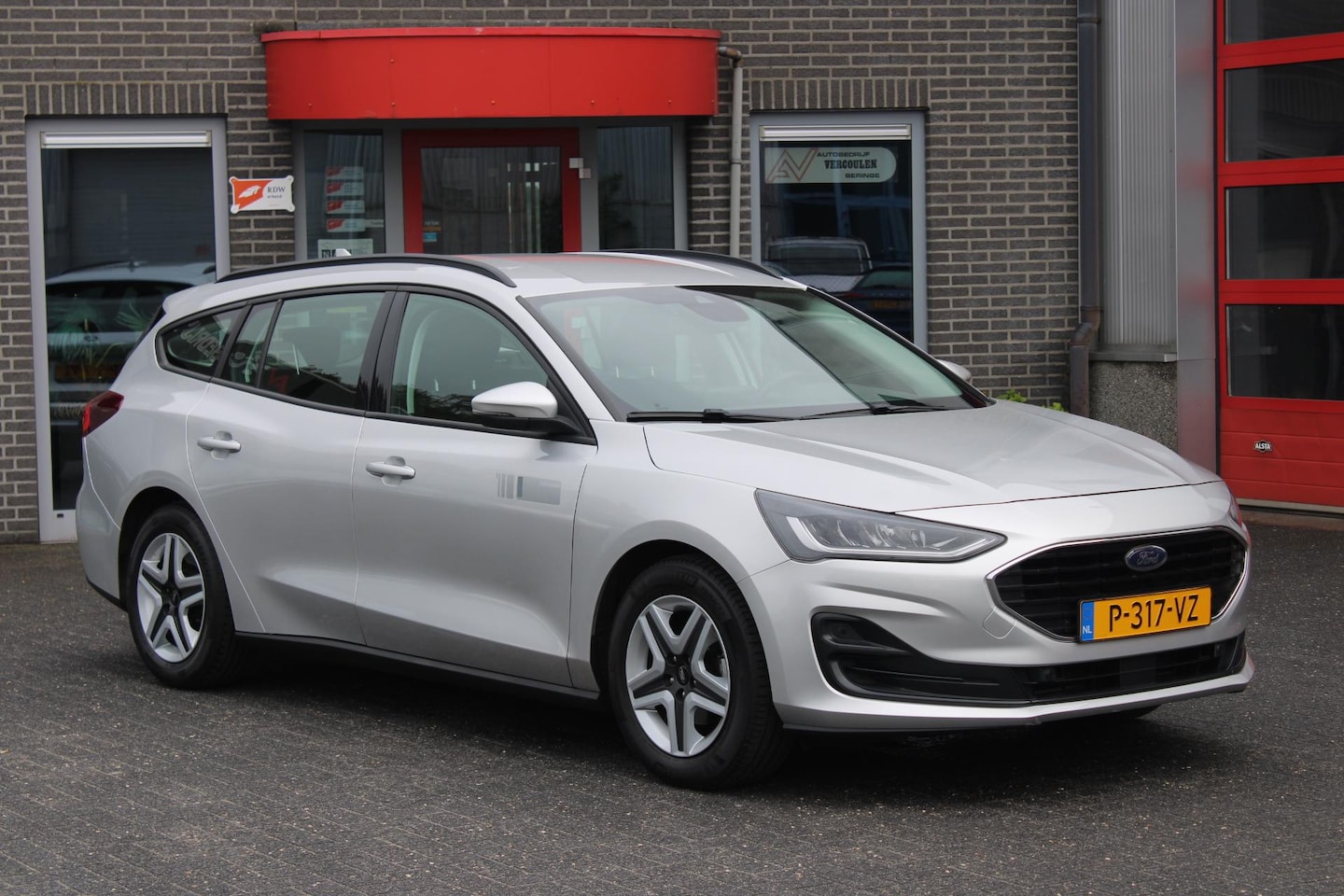 Ford Focus Wagon - 1.0 EcoBoost Hyb. Connected trekhaak/Led incl garantie!! - AutoWereld.nl