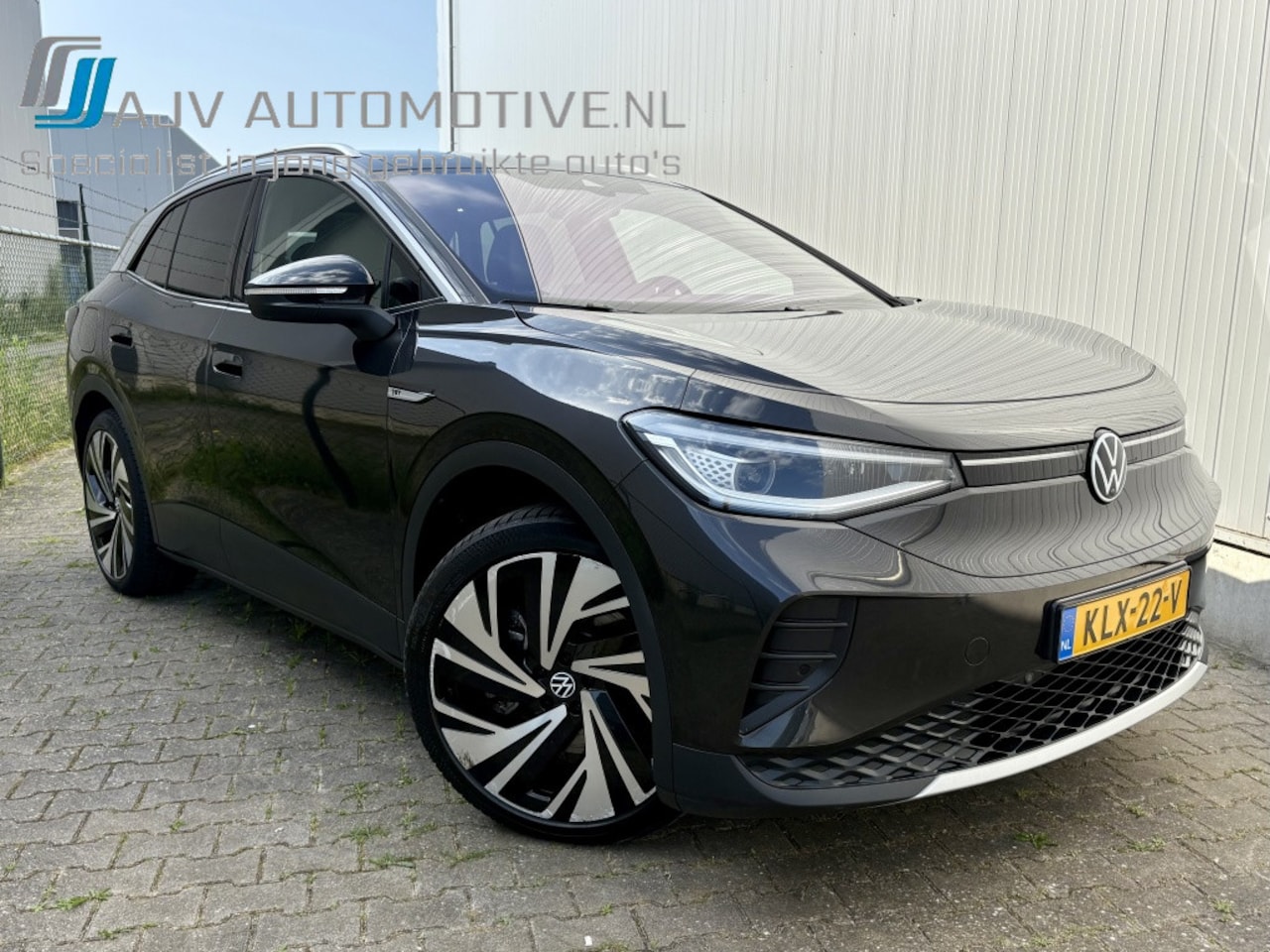 Volkswagen ID.4 - FIRST MAX 77 kWh 204PK SOH95% / PANO / TREKHAAK - AutoWereld.nl
