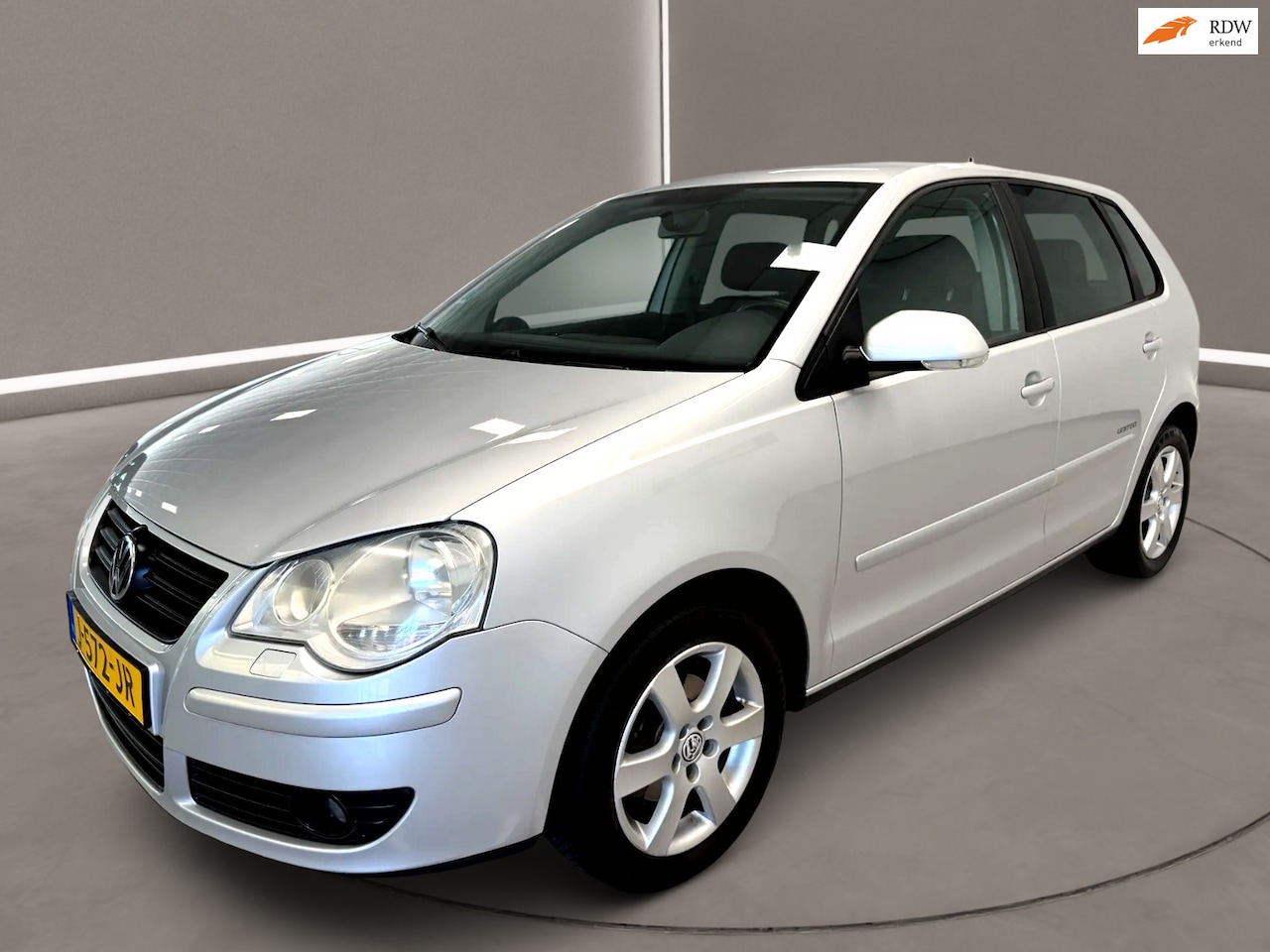 Volkswagen Polo - 1.4-16V Trendline 80 Pk 5 deurs Airco Nap - AutoWereld.nl
