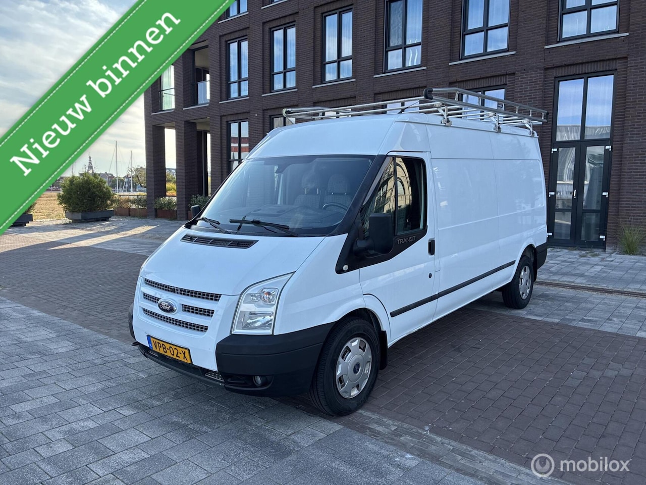 Ford Transit - 350L 2.2 TDCI Ambiente HD Airco Trekhaak EX BTW! - AutoWereld.nl