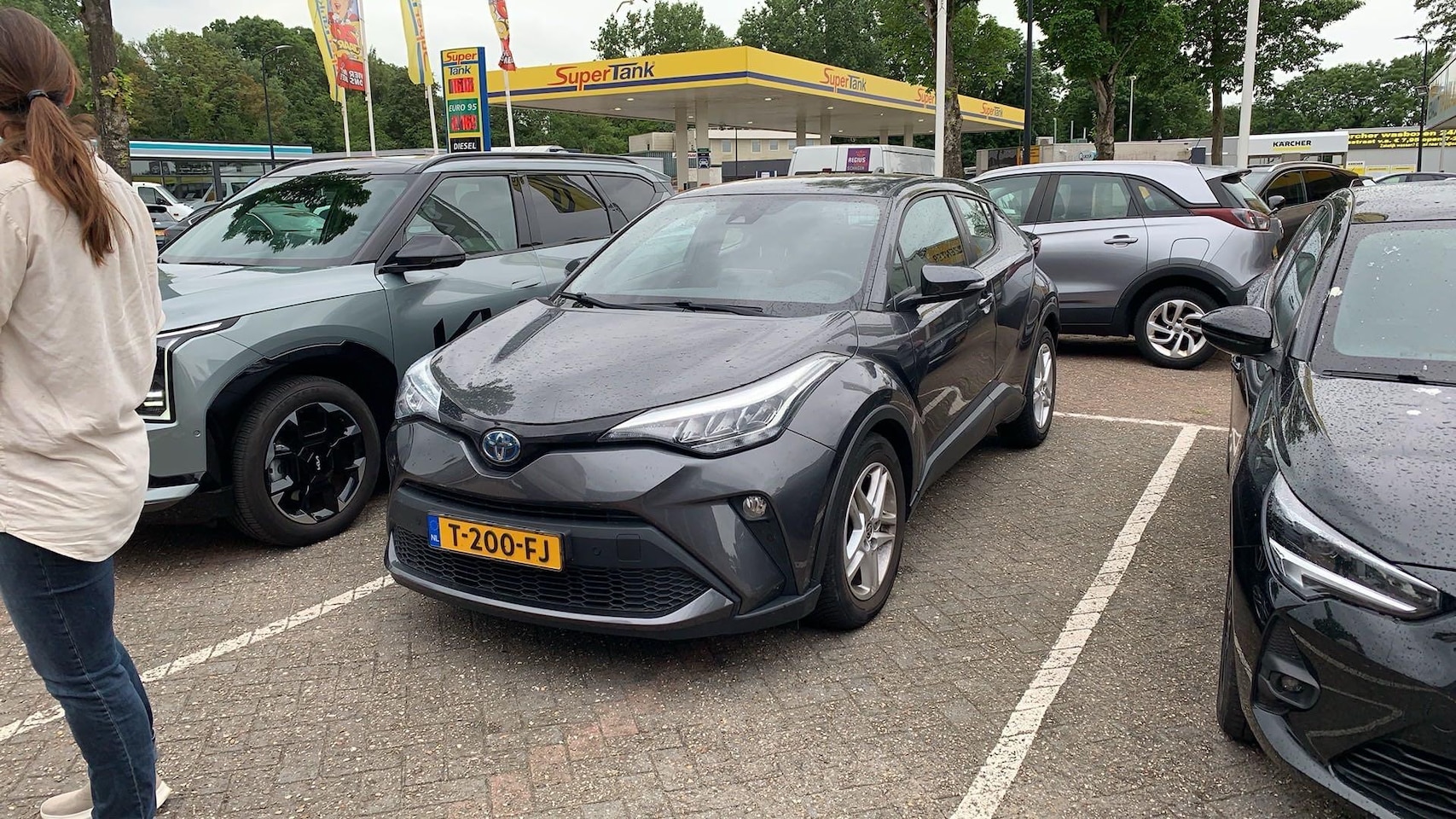 Toyota C-HR - 1.8 Hybrid Active Navigatie | Parkpilot & Camera | Climate control | - AutoWereld.nl