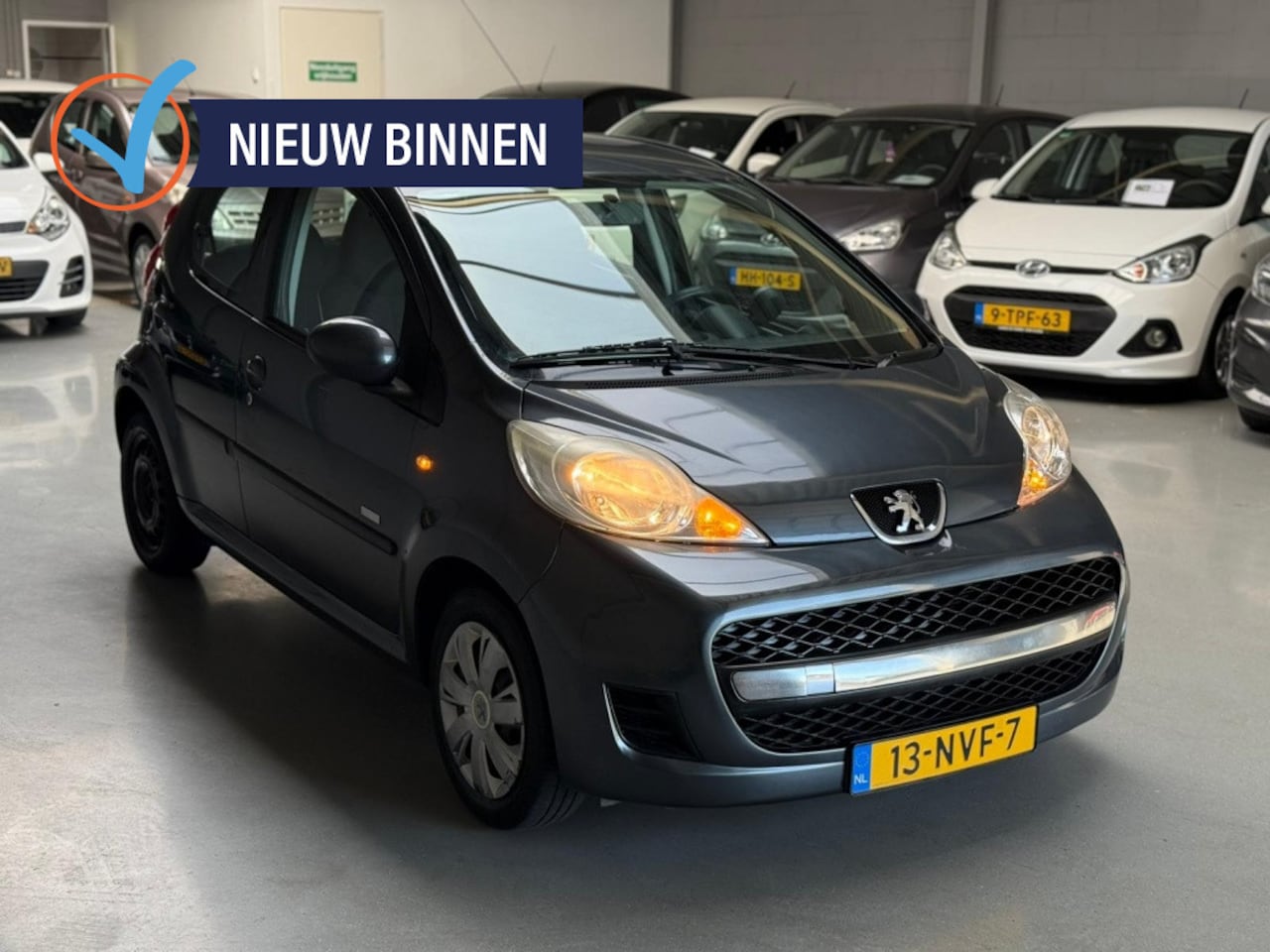 Peugeot 107 - 1.0-12V Millesim 200 Airco NAP - AutoWereld.nl