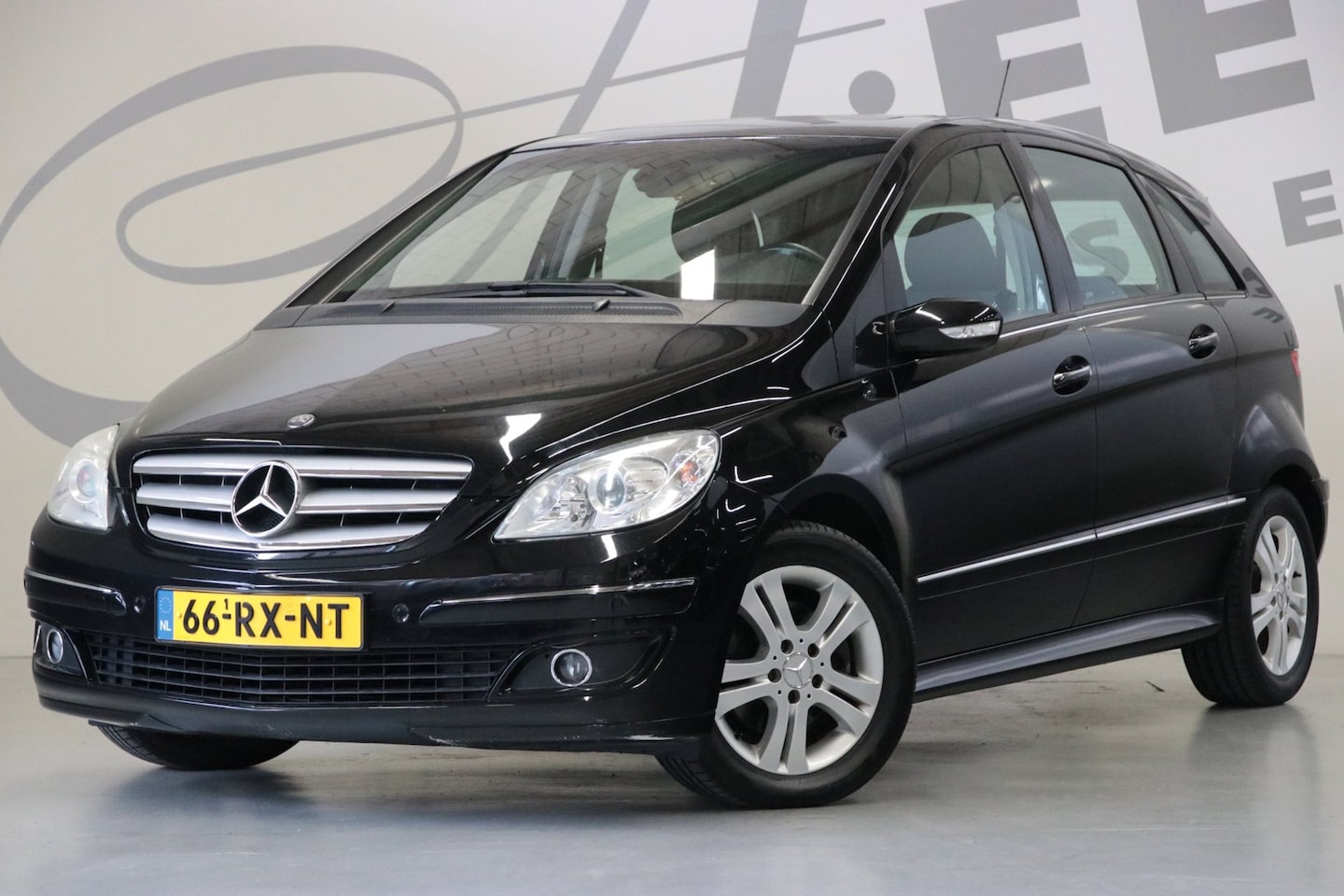 Mercedes-Benz B-klasse - 200/ Trekhaak/ Origineel NL/ NAP - AutoWereld.nl
