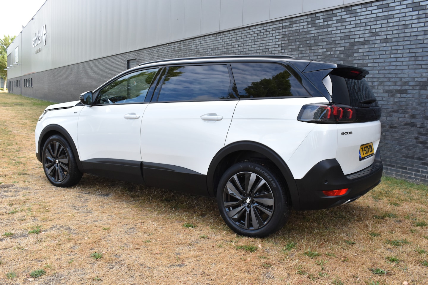 Peugeot 5008 - 1.2 GT 7-persoons Pano Autmaat - AutoWereld.nl