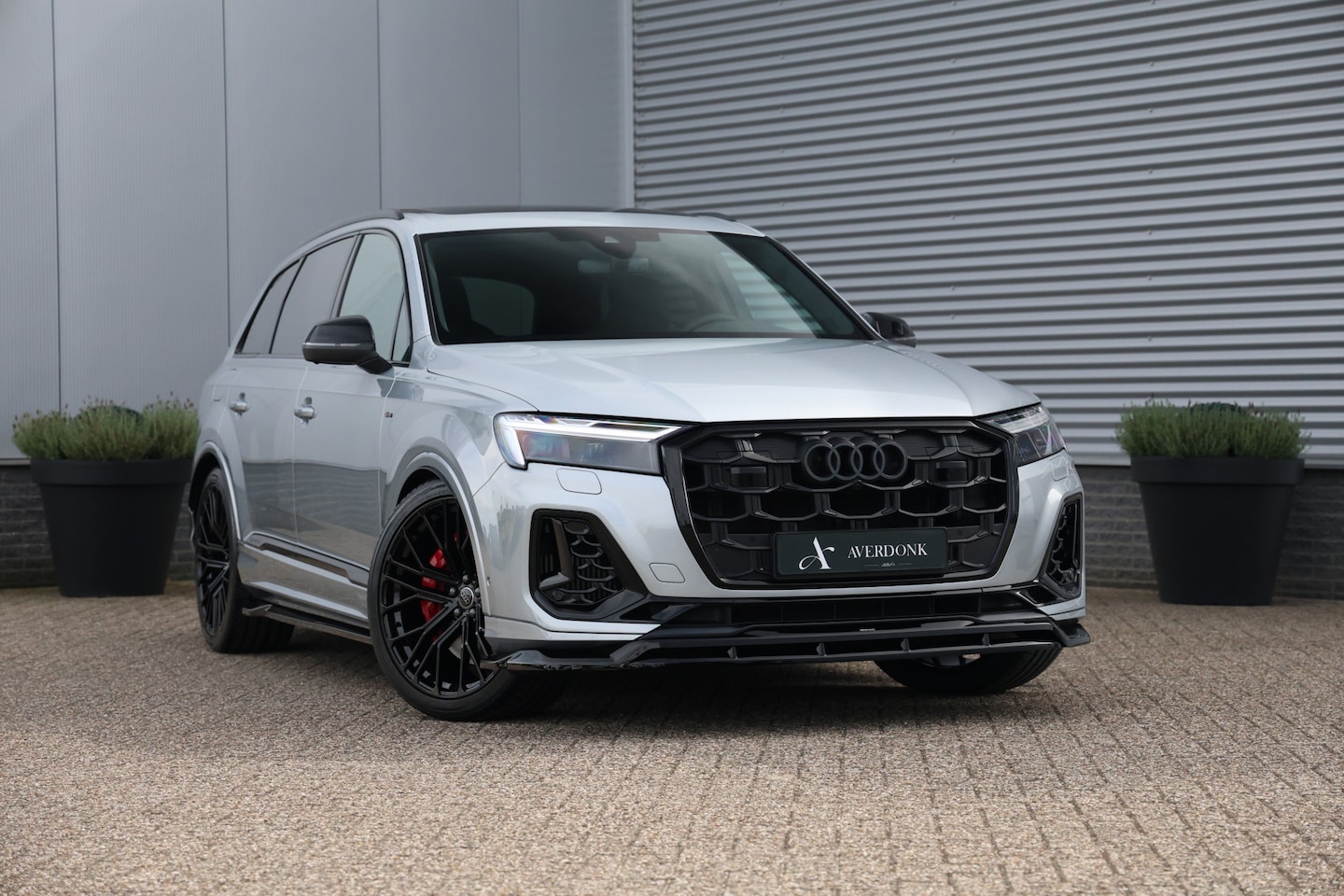 Audi Q7 - 55 TFSI e Quattro Competition S-Line NAP|RS Seats|Pano|Luchtv|Maxton - AutoWereld.nl