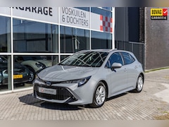 Toyota Corolla - 1.8 Hybrid Dynamic |Sensor voor en achter | Verwarmde stoelen