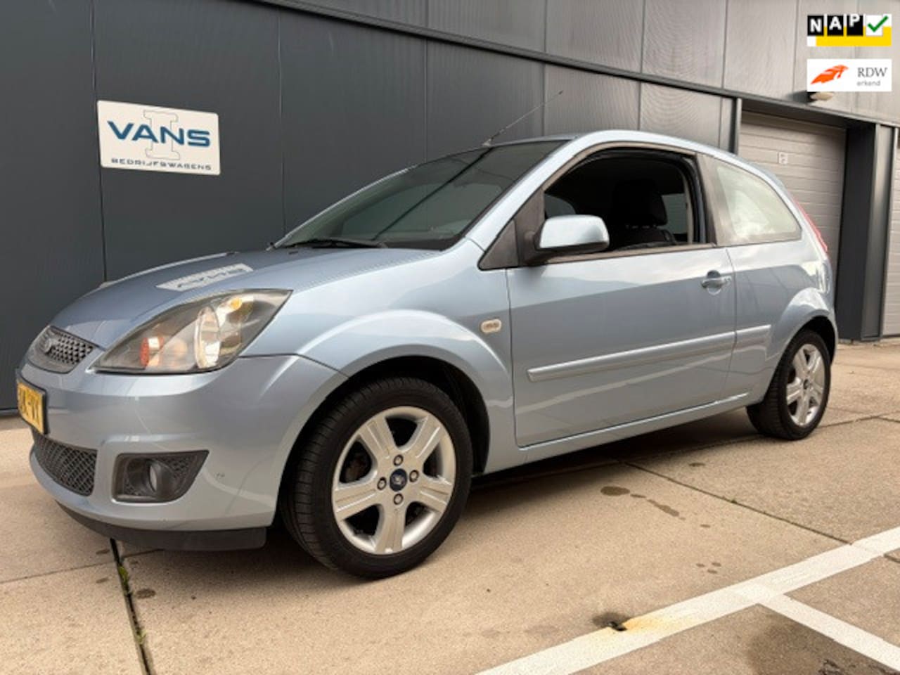 Ford Fiesta - 1.3-8V Futura 3drs met 50.000km! - AutoWereld.nl