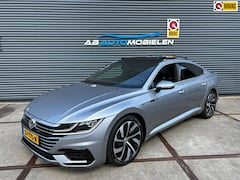 Volkswagen Arteon - 2.0 TDI R-LINE CAMERA/ PANORAMA/ PARK ASSIST