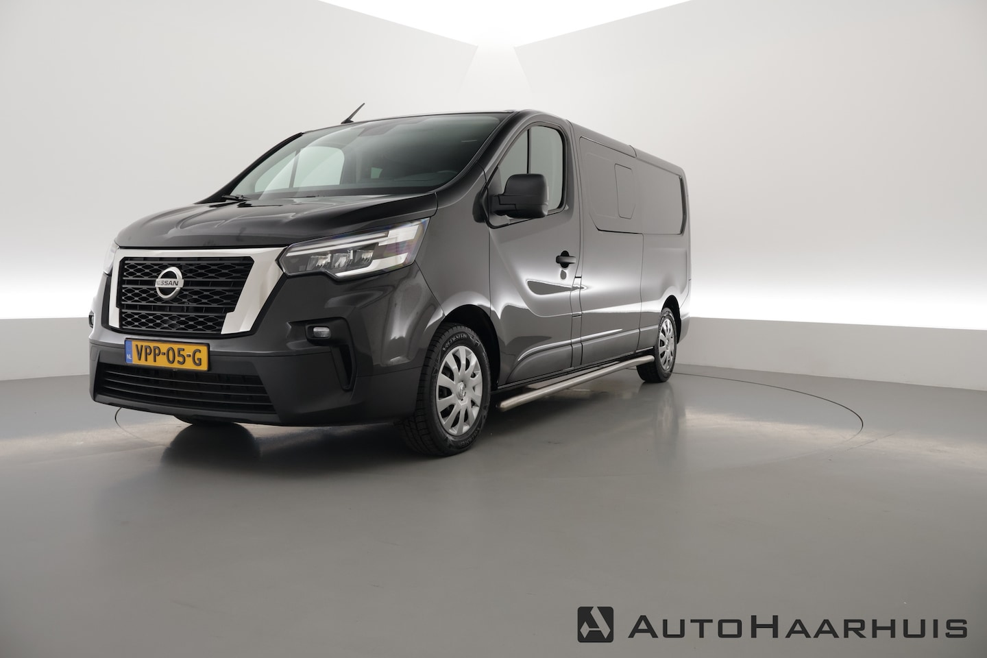 Nissan Primastar - 2.0 dCi L2H1 N-Connecta | Dubb. Cabine | 6 pers. | Navi | Camera | Trekhaak | Cruise - AutoWereld.nl