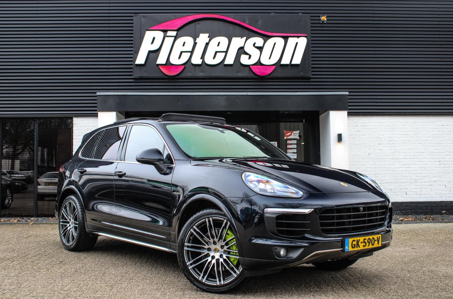 Porsche Cayenne - 3.0 S E-Hybrid NAP PANO GOED OH ALLE OPTIE - AutoWereld.nl