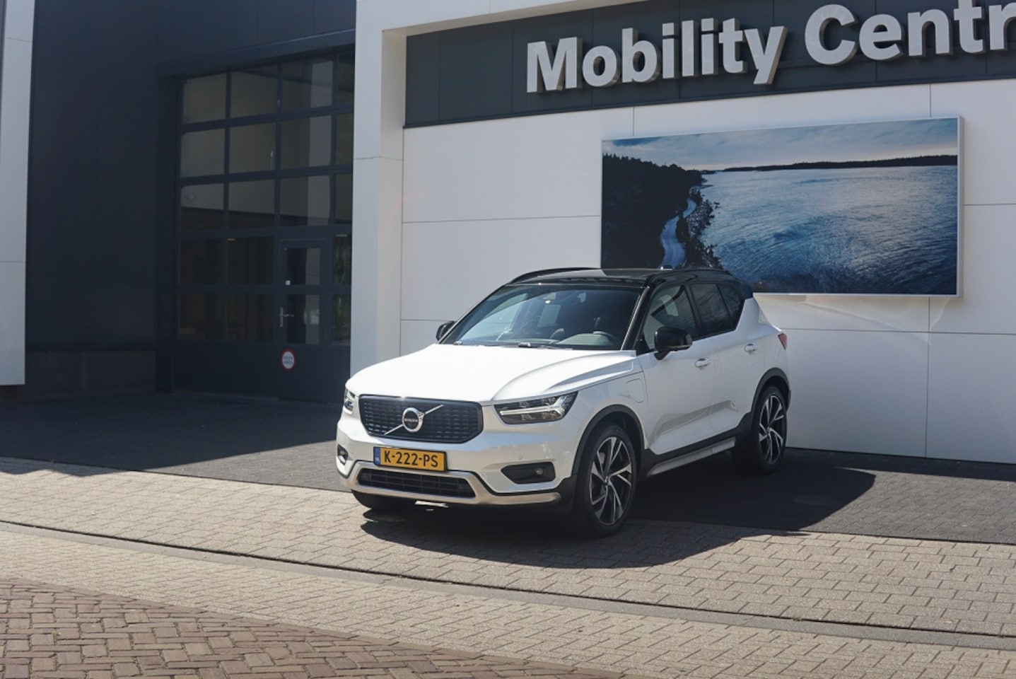 Volvo XC40 - T5 Recharge R-Design | FULL OPTION | Trekhaak - AutoWereld.nl
