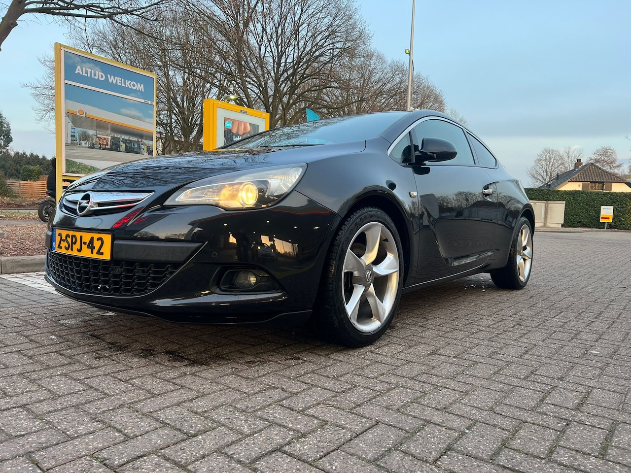 Opel Astra GTC - 1.4 Turbo Sport - AutoWereld.nl