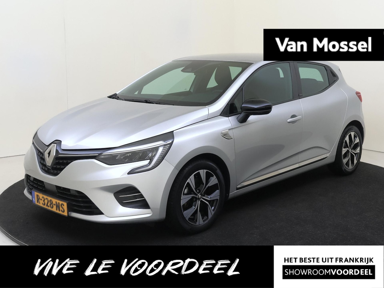 Renault Clio - 1.6 E-Tech Hybrid 140 Limited | airco automatisch | Apple Carplay/Android | cruise control - AutoWereld.nl