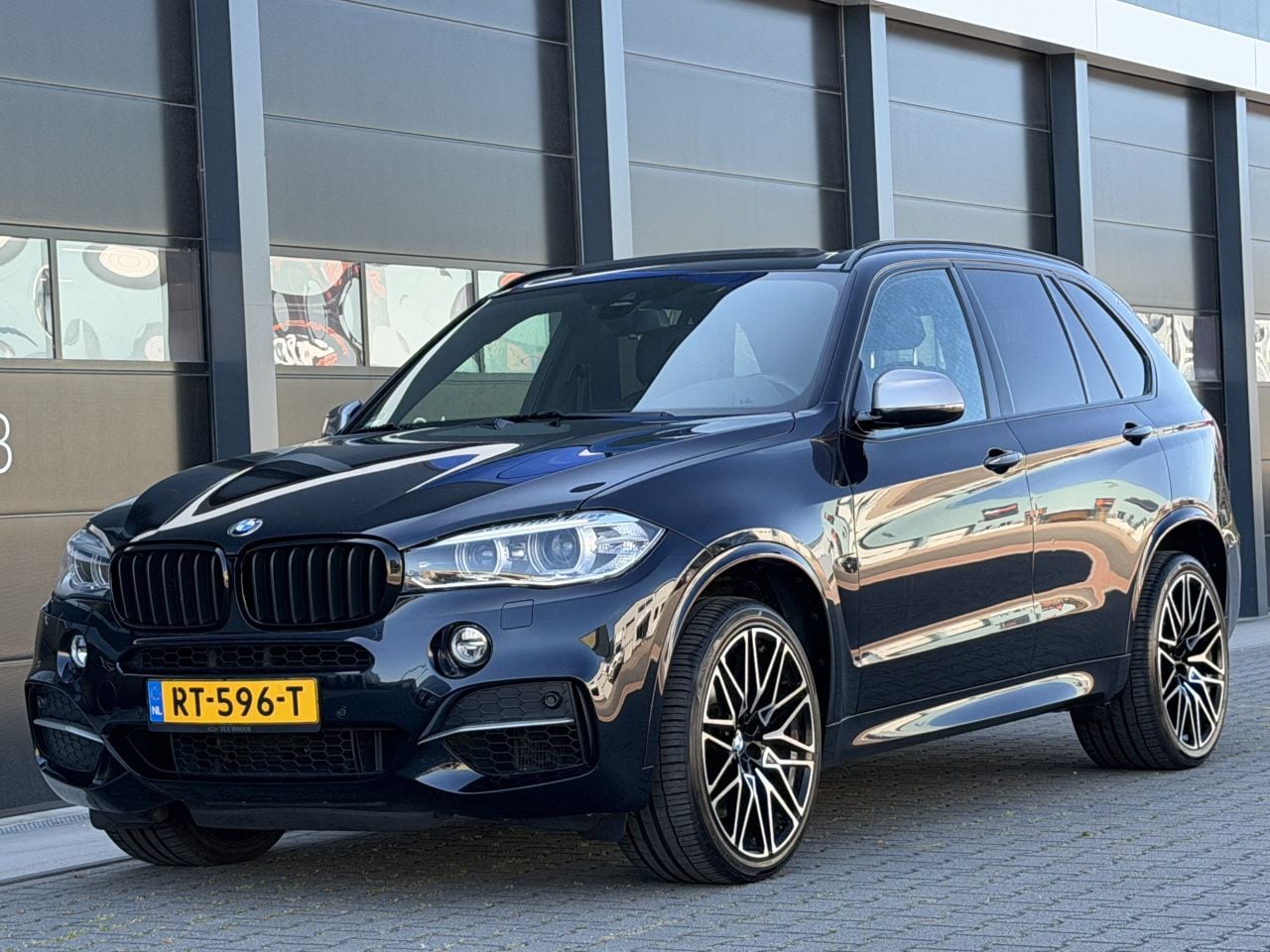 BMW X5 - M50D Head-Up Harman/Kardon Pano - AutoWereld.nl