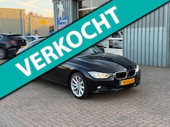 BMW 3-serie - 320i High Executive