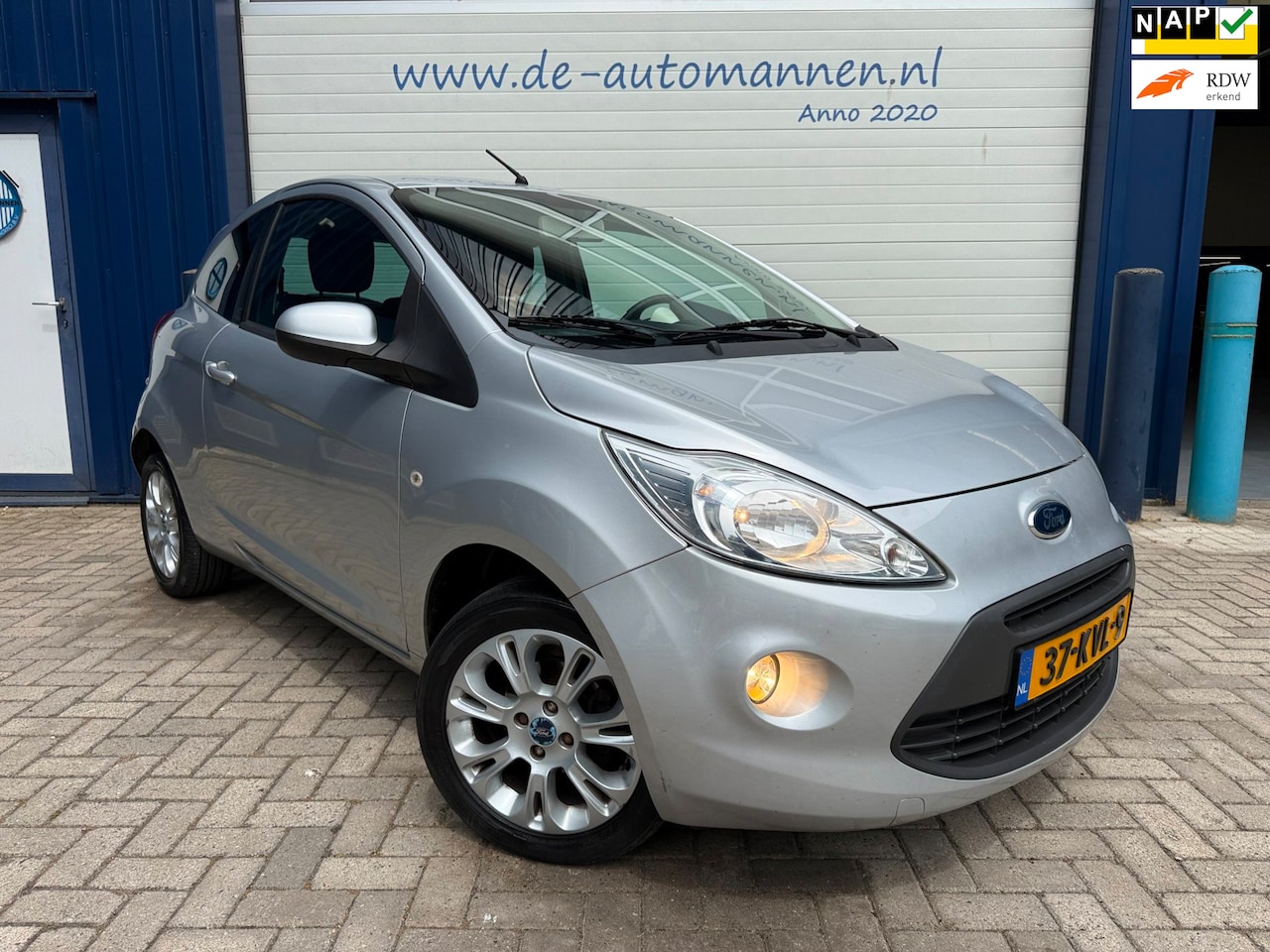 Ford Ka - 1.2 Titanium 3-drs / AIRCO / 1e Eigenaar / 61.493 km! / NWE APK VOOR AFL - AutoWereld.nl