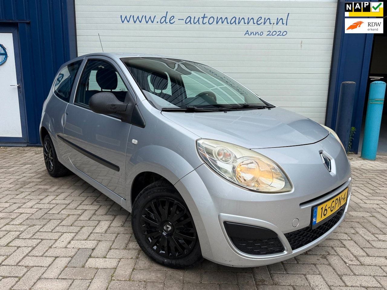 Renault Twingo - 1.2 Authentique 3-drs / AIRCO / ALL SEASON / APK 03-2027 - AutoWereld.nl
