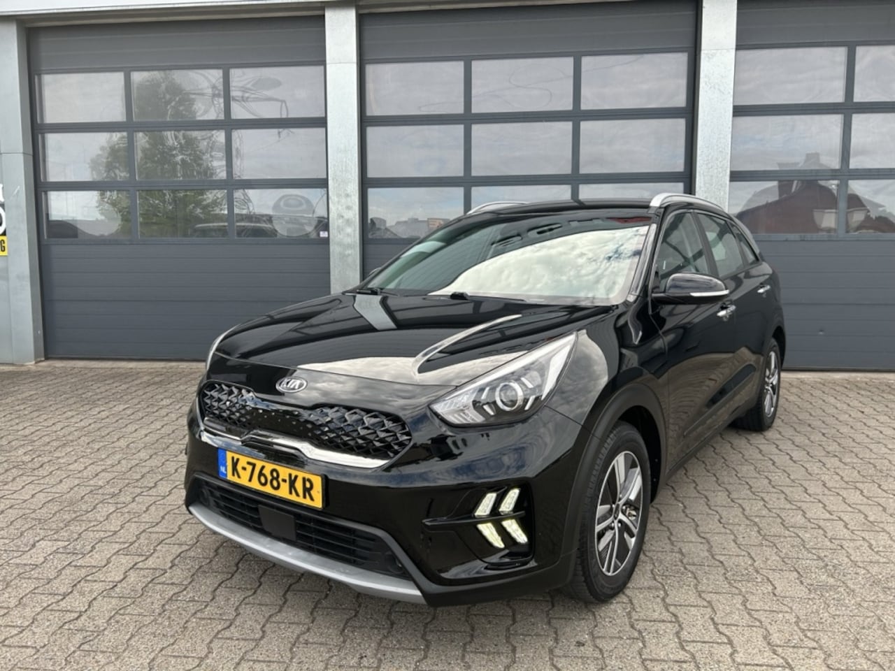 Kia Niro - 1.6 GDi Hybrid 141pk DCT6 Design Edition - AutoWereld.nl