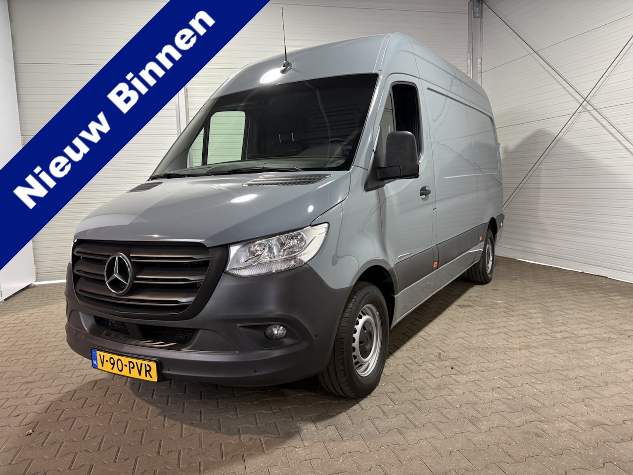 Mercedes-Benz Sprinter - 317 1.9 CDI L2H2 RWD VVB512 Prijs zoals getoond - AutoWereld.nl