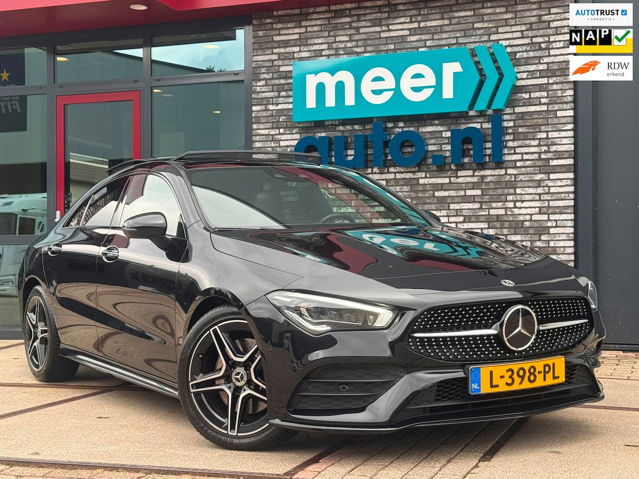 Mercedes-Benz CLA-Klasse - 200 AMG PANO l SFEER l MATRIX l EL-STOEL l ASSISTENTIE l KEYLESS l TREKHAAK l ORG.NL l DEA - AutoWereld.nl