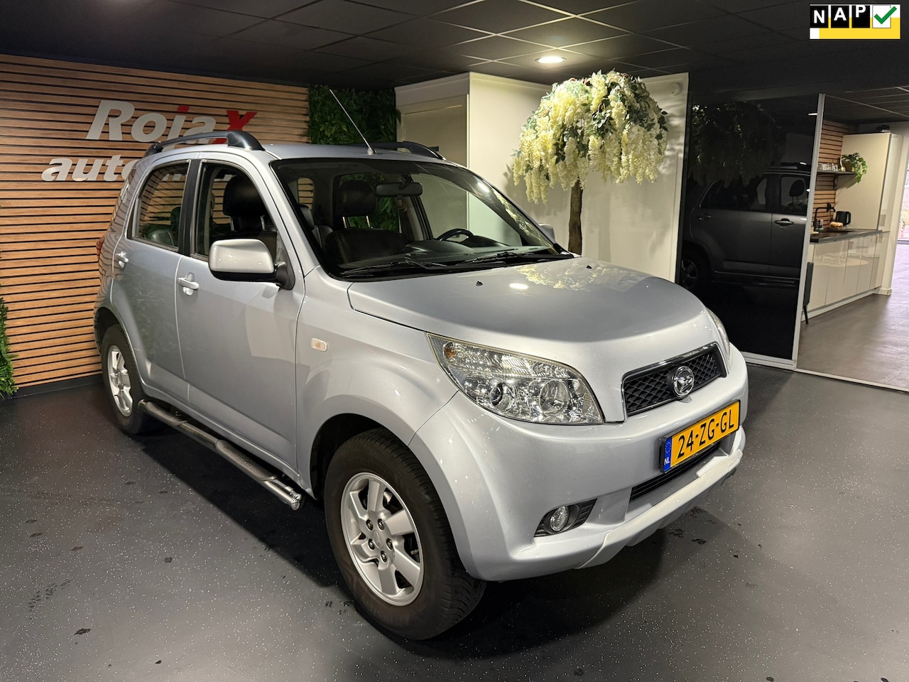 Daihatsu Terios - 1.5-16v Expedition 2WD AIRCO - TREKHAAK - GOED ONDERHOUDEN. - AutoWereld.nl