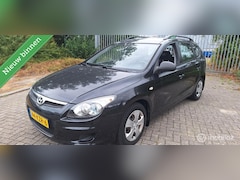 Hyundai i30 CW - 1.4i Dynamic Business.zeer goed onderhouden