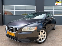 Volvo S40 - 1.8 Momentum|Airco|Cruise control|Pano|