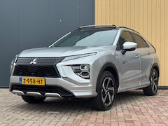 Mitsubishi Eclipse Cross - Eclipse Cross 2.4 PHEV Prestige | Trekhaak | Pano | ACC | Stoelverwarming V+A | Stuurverwa