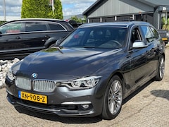 BMW 3-serie Touring - 318i Luxury Automaat 2019 Leer NL Auto